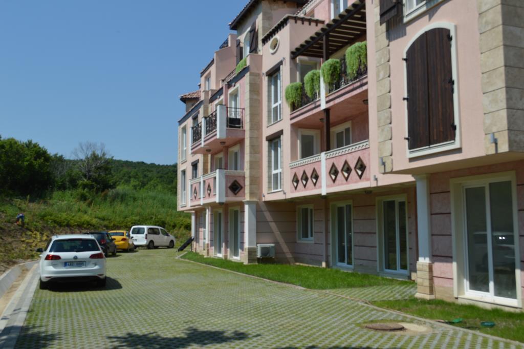 GITEA Saint Johan apartments Sozopol Extérieur photo